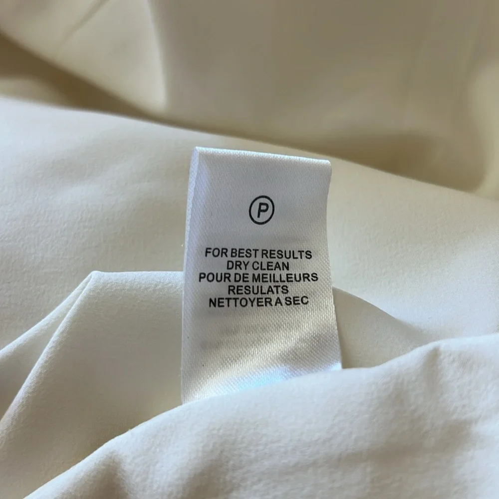 Absolutely stunning HALSTON Heritage Evening collection - Picture 9 of 11